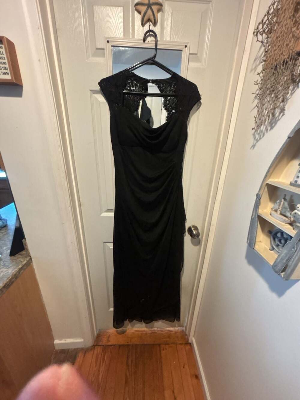 Xscape by Joanna Chen Black Lace Overlay Ruched Evening Gown Size 6